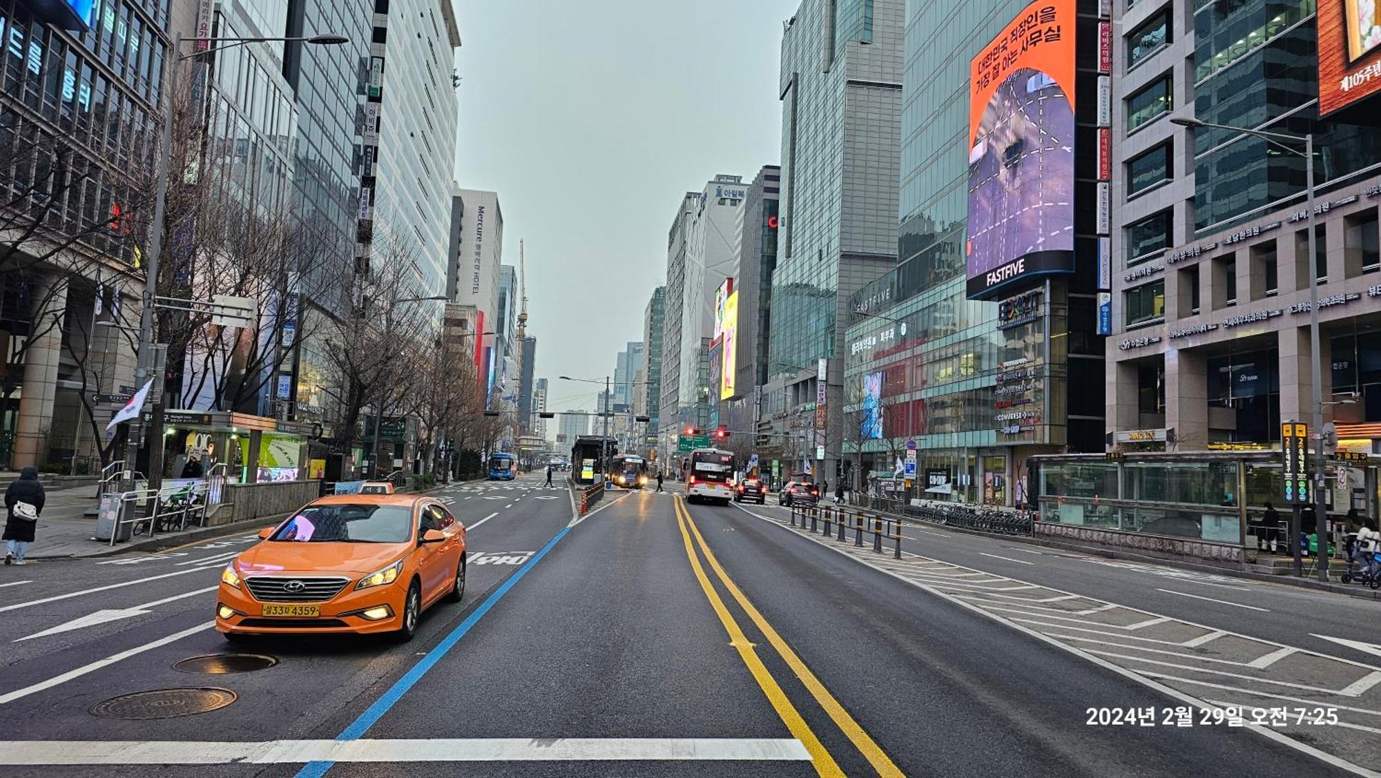 Hongdae Residence-2 1Min From Hongik Uni Station Exit #1 Seoul Luaran gambar